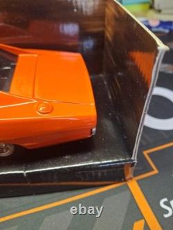 Ertl 7967 The Dukes of Hazzard 125 Scale General Lee 1969 Dodge Charger #01