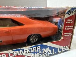 Ertl 7967 The Dukes of Hazzard 125 Scale General Lee 1969 Dodge Charger #01