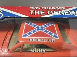 Ertl 7967 The Dukes of Hazzard 125 Scale General Lee 1969 Dodge Charger #01
