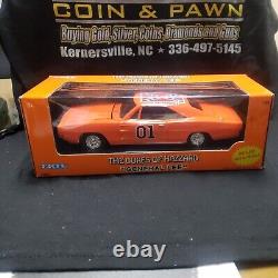 Ertl 7967 The Dukes of Hazzard 125 Scale General Lee 1969 Dodge Charger 01 NRFB