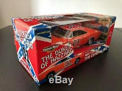 Ertl American Muscle 118 1969 Dodge Charger General Lee Dukes of Hazzard #32485