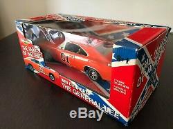 Ertl American Muscle 118 1969 Dodge Charger General Lee Dukes of Hazzard #32485