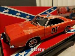 Ertl American Muscle 118 Dukes of Hazzard 1969 Dodge Charger General Lee