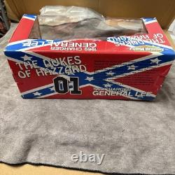 Ertl American Muscle 118 Scale Dukes of Hazard General Lee, 1969 Dodge Charger