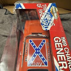 Ertl American Muscle 118 Scale Dukes of Hazard General Lee, 1969 Dodge Charger