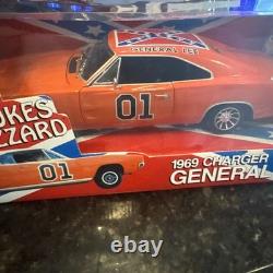 Ertl American Muscle 1969 Charger General Lee 1/18 Dukes of Hazzard 01