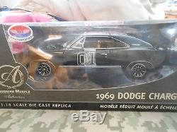 Ertl Authentics 118 Dukes of Hazzard BLACK General Lee 1969 Charger SIGNED