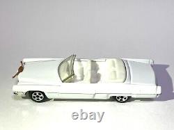 Ertl Boss Hogs Cadillac Dukes Of Hazard White 1/64 Hong Kong BRAND NEW