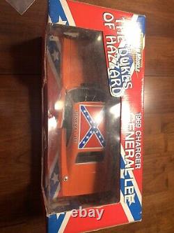 Ertl Collectibles American Muscle 1969 Charger General Lee 118 Dukes Of Hazzard
