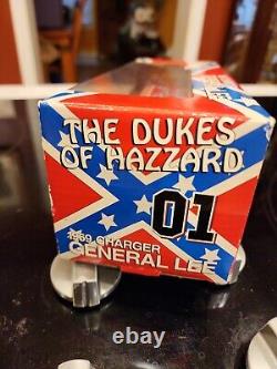 Ertl Collectibles Dukes Of Hazzard General Lee 1969 Charger 1/25 Scale Diecast