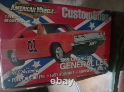 Ertl DUKES OF HAZZARD American Muscle 124 die cast model kit General Lee