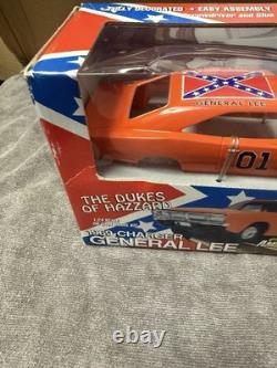 Ertl Dukes of Hazzard American Muscle Charger 1969 General Lee 124 Scale Model