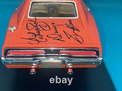 Ertl Joyride, Dukes of Hazard General, 118 Scale Autographed By Cast