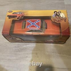 Ertl Joyride, Dukes of Hazard General Lee, 118 Scale, + Complete Series DVDs