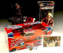GENERAL LEE 118 CHARGER Dukes of Hazard EXTRAS! STONE MOUNTAIN HALF BUST