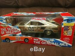 GOLD 2002 HOLY GRAIL GENERAL LEE 118 69 Charger Dukes of Hazzard Ertl 40 of 100