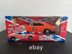 General Lee 1/18 New American Muscle Ertl 2000 Warner Brothers