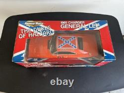General Lee 1/18 New American Muscle Ertl 2000 Warner Brothers