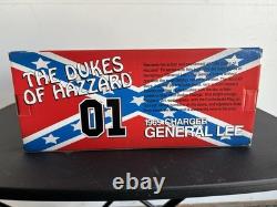 General Lee 1/18 New American Muscle Ertl 2000 Warner Brothers