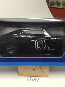 General Lee 118 Black Edition diecast Charger with correct rims 1969 nice car