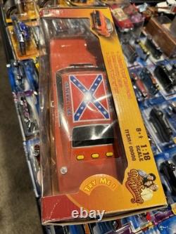 General Lee 118 Scale Model with Lights and Sounds! Read description at end