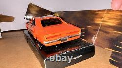 General Lee 125 ERTL The Dukes of Hazzard Car 1969 Dodge Charger Diecast Car