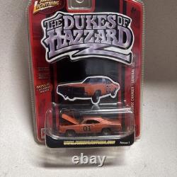 General Lee 1969 Dodge Charger Dirty R1 THE DUKES OF HAZZARD Johnny Lightning
