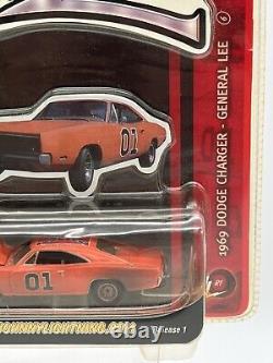 General Lee 1969 Dodge Charger Dirty R1 THE DUKES OF HAZZARD Johnny Lightning