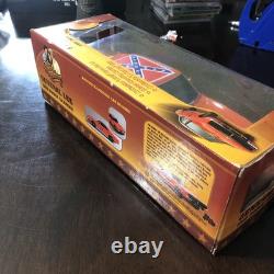 General Lee 1969 Dodge Charger Dukes of Hazzard 118 Scale Light & Sound Action
