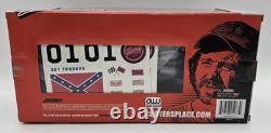 General Lee Dukes Of Hazzard 118 Auto World Cooter's Edition NIB RARE