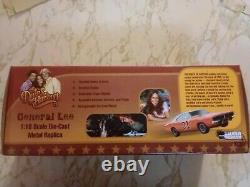 General Lee Dukes Of Hazzard 118 New Sealed Auto World Silver Screen Edition