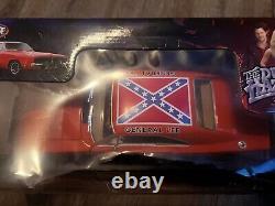 General Lee Dukes of Hazard 1969 Dodge Charger 118 Scale Diecast From New Case