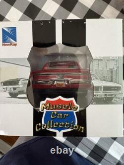 General Lee Dukes of Hazzard 125 Die Cast Signed Ben Jones Cooter