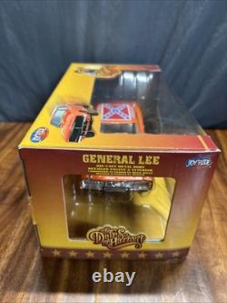 General Lee Model Car 125 Scale Die cast Dukes Of Hazard Joyride NEW