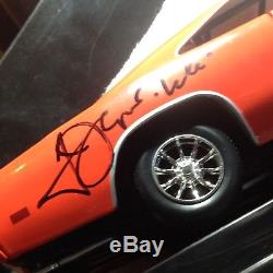General Lee Signed by 8 cast members psa/dna COA Dukes of Hazzard Autos Read