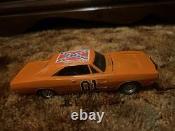 General Lee by Ertl 8 Length Model Car From The Dukes Of Hazard Show