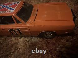 General Lee by Ertl 8 Length Model Car From The Dukes Of Hazard Show