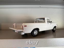 Greenlight 1/18 Uncle Jesse 1973 Ford F-100 Pick Up Truck White Dukes of Hazzard