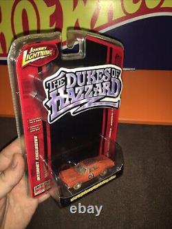 HTF Johnny WHITE LIGHTNING Dukes of Hazzard Muddy Tire 1969 Charger General Lee