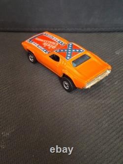 Hot Wheels 1977 Hot Bird & 1970 Dodge Dixie Challenger Blackwall Hong Kong Lot