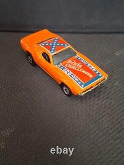 Hot Wheels 1977 Hot Bird & 1970 Dodge Dixie Challenger Blackwall Hong Kong Lot