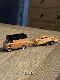Hot Wheels General Lee truck and trailer 164 Die Cast Dukes Of Hazzard USA