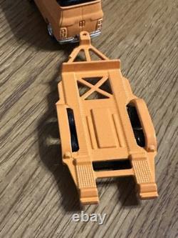 Hot Wheels General Lee truck and trailer 164 Die Cast Dukes Of Hazzard USA