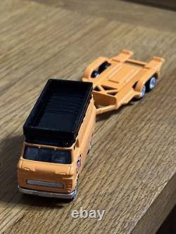 Hot Wheels General Lee truck and trailer 164 Die Cast Dukes Of Hazzard USA