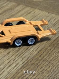 Hot Wheels General Lee truck and trailer 164 Die Cast Dukes Of Hazzard USA