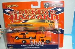 Hot Wheels Team Transport Dukes Hazzard 69 Dodge Charger General Lee & Retro
