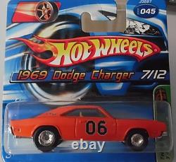 Hotwheels T-Hunt Dodge Charger, General Lee