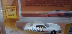 JOHNNY LIGHTNING The DUKES Of HAZZARD Carnival Of Thrills FORD TORINO R5 #4 1/64