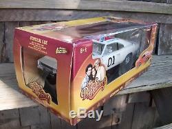 JOHNNY WHITE LIGHTNING CHASE DUKES OF HAZZARD GENERAL LEE Dodge Charger 1/18
