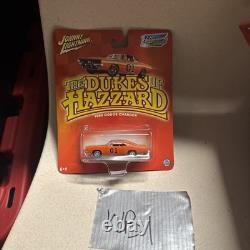 Johnny LIGHTNING DUKES OF HAZZARD GENERAL LEE 1969 Dodge CHARGER